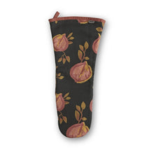 Load image into Gallery viewer, AGA Pomegranate Black Long Gauntlet