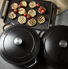 Load image into Gallery viewer, AGA Matt Cast Iron 26cm Casserole

