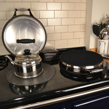 Load image into Gallery viewer, Cook&#39;s Collection All Black Chefs&#39; Pad
