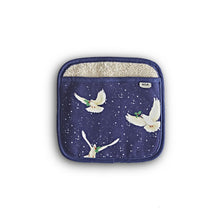 Load image into Gallery viewer, AGA Christmas Dove Pot Grab
