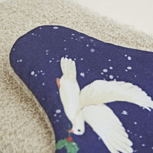 Load image into Gallery viewer, AGA Christmas Dove Gauntlet
