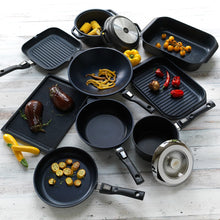 Load image into Gallery viewer, AGA 20cm Cast Aluminium Saucepan
